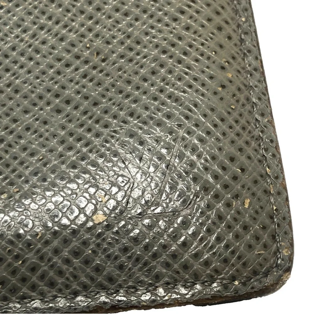 Louis Vuitton Taiga Leather Bifold Gray Men’s Wallet Made In France